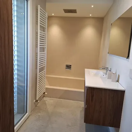 Apartament Tenco Holidays *